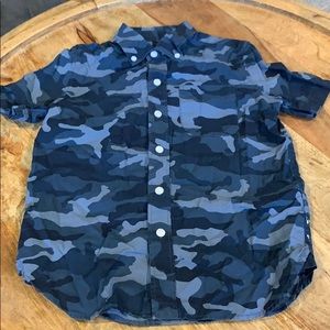 Gap Kids Blue Short Sleeve Camo Shirt